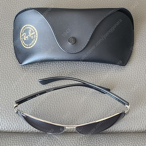 RayBan 레이벤 그레이 그라데이션 선글라스 RB3386