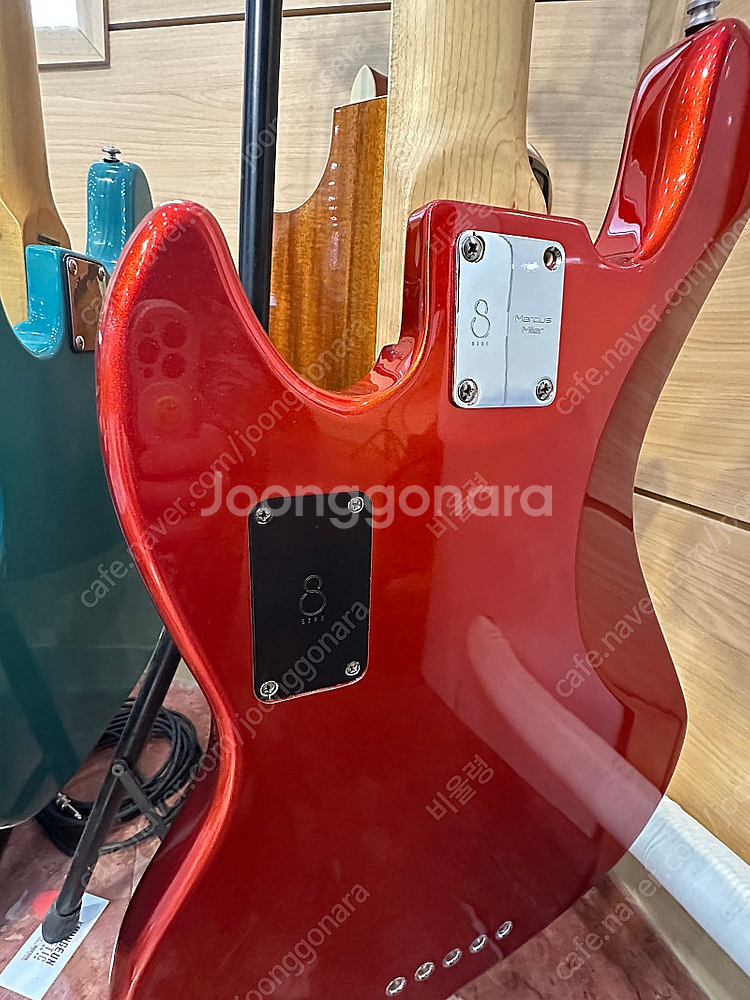 사이어 V7 5현 레드바디 + 톨토이즈 재즈 베이스기타...--5