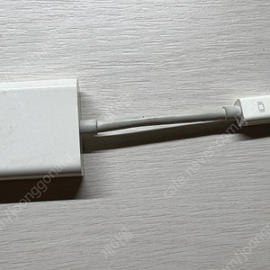 애플 Mini DP to VGA Adapter 팝니다_가격내립니다