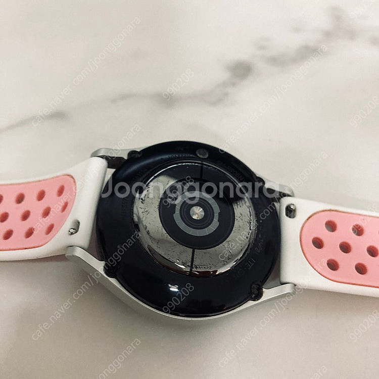 갤럭시 워치5 실버 40mm 케이블포함 6만5천원 판매...--4