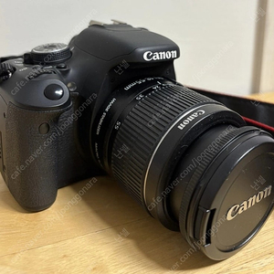 캐논 CANON 카메라 600D 싸게판매합니다.