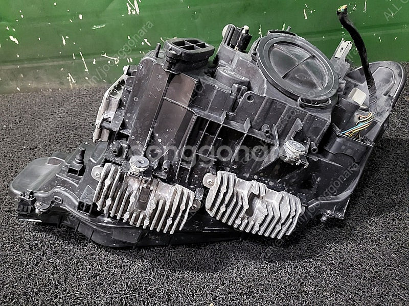 2279 BMW F30 3시리즈 라이트 조수석 상단브라...--6