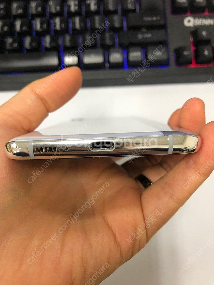 028555 KT 갤럭시A90 5G 화이트 외관 SS급...--7