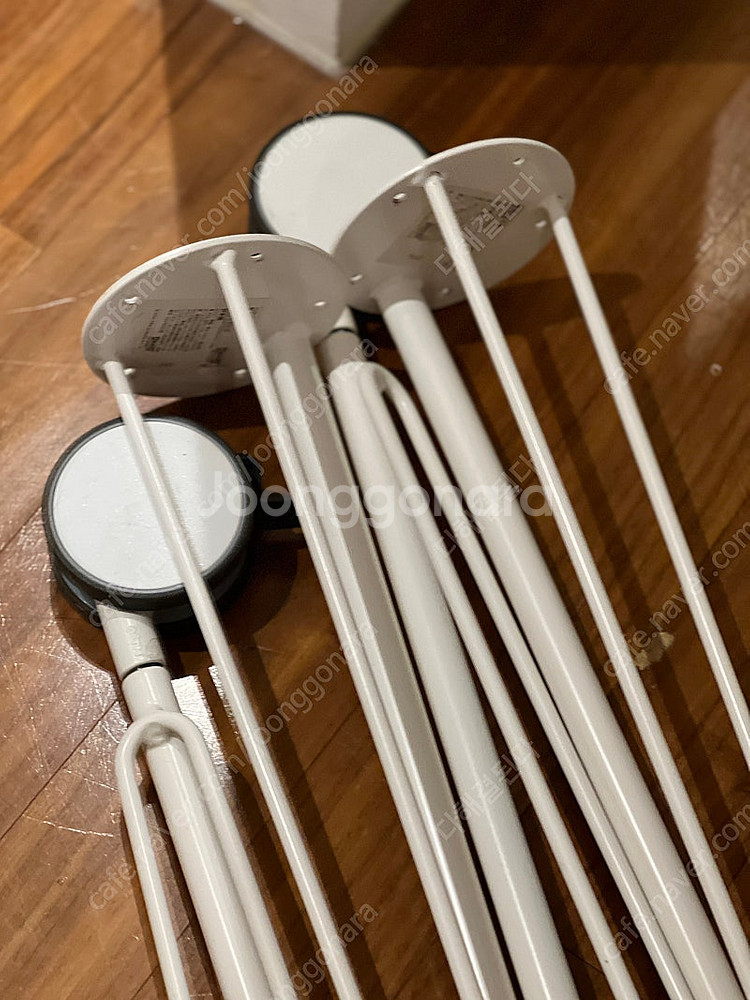 이케아 책상의자 바퀴 크릴레--1