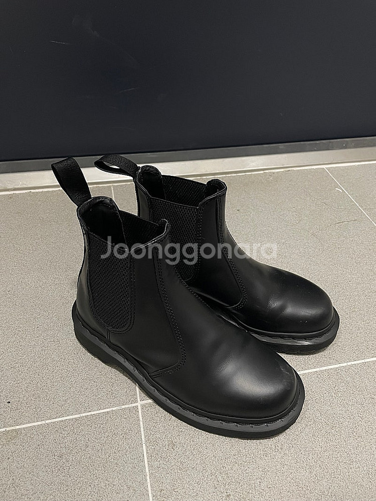 닥터마틴 첼시 2976 스무스 모노 230mm--0