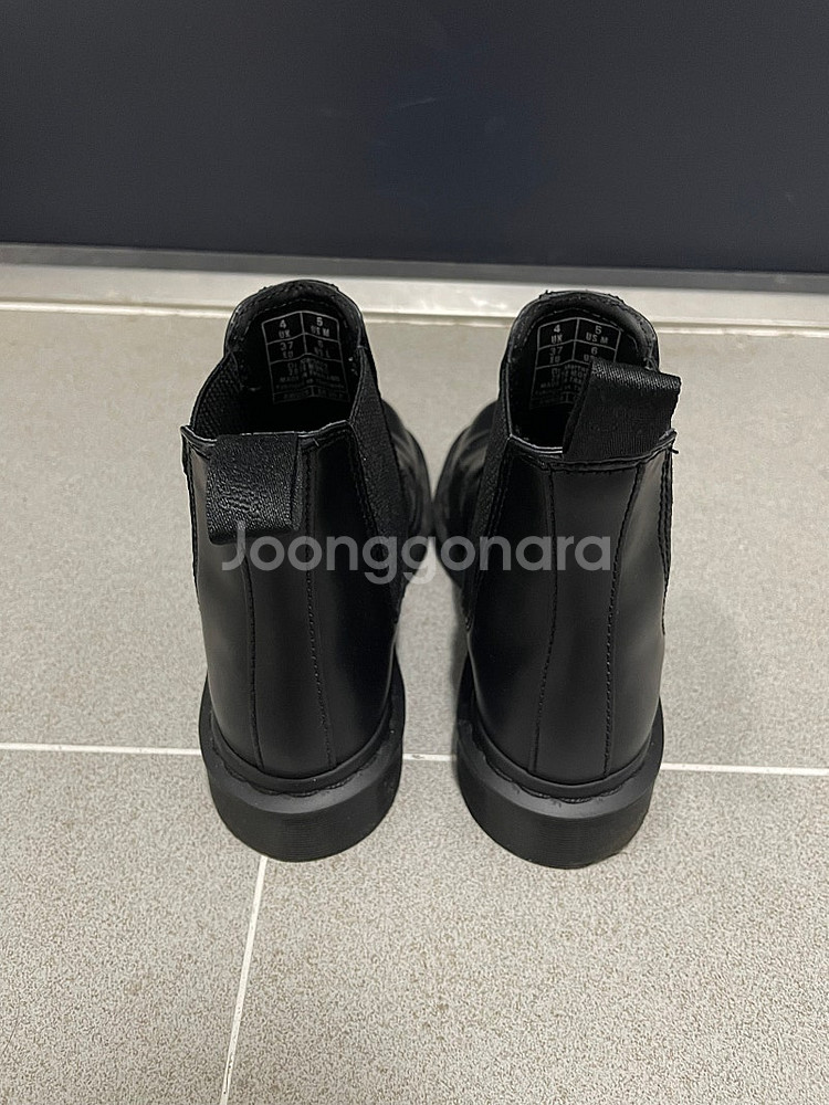 닥터마틴 첼시 2976 스무스 모노 230mm--1