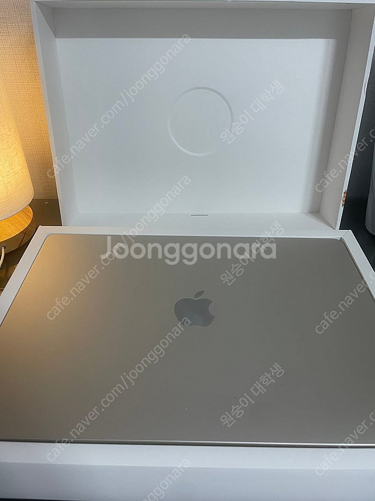 맥북에어 m3칩 15 8gb/512gb--0