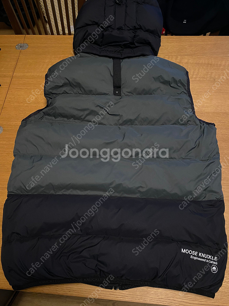 [M] 무스너클 23FW 후드 패딩 조끼 FORREST...--4