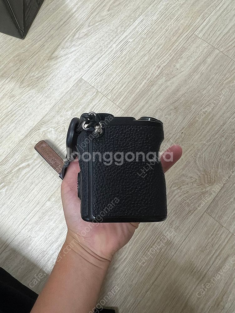 소니 A7C2 / 2470gm2 바디와 렌즈 팝니다.--3