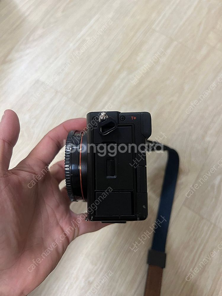소니 A7C2 / 2470gm2 바디와 렌즈 팝니다.--4