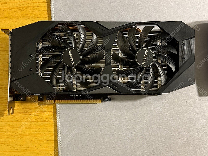 기가바이트 RTX 2060 그래픽카드--0