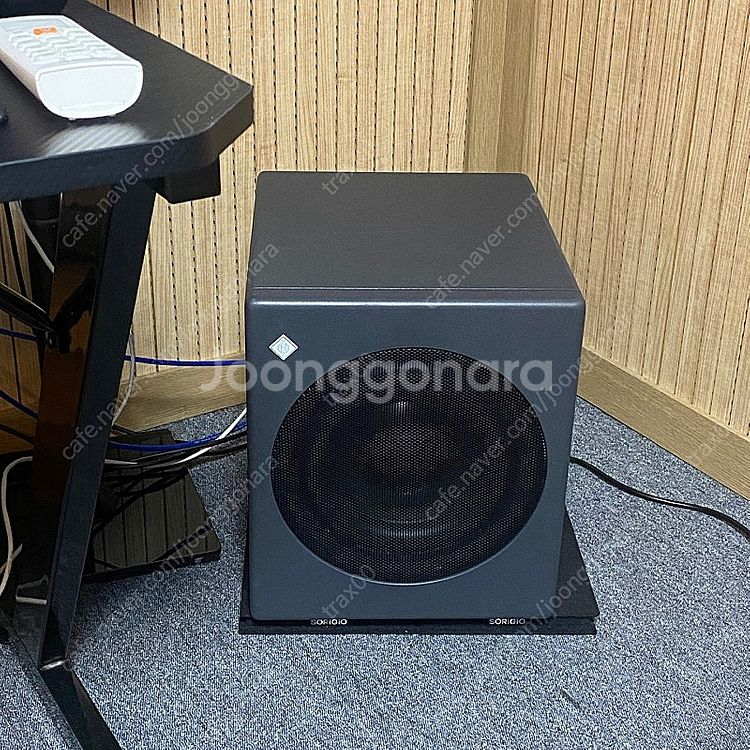 (한달미만사용)노이만 kh750 dsp 서브우퍼 팝니다--0