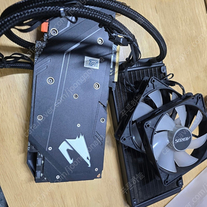 기가바이트 rtx 2080ti 어로스 익스트림 판매해요.(수냉식)