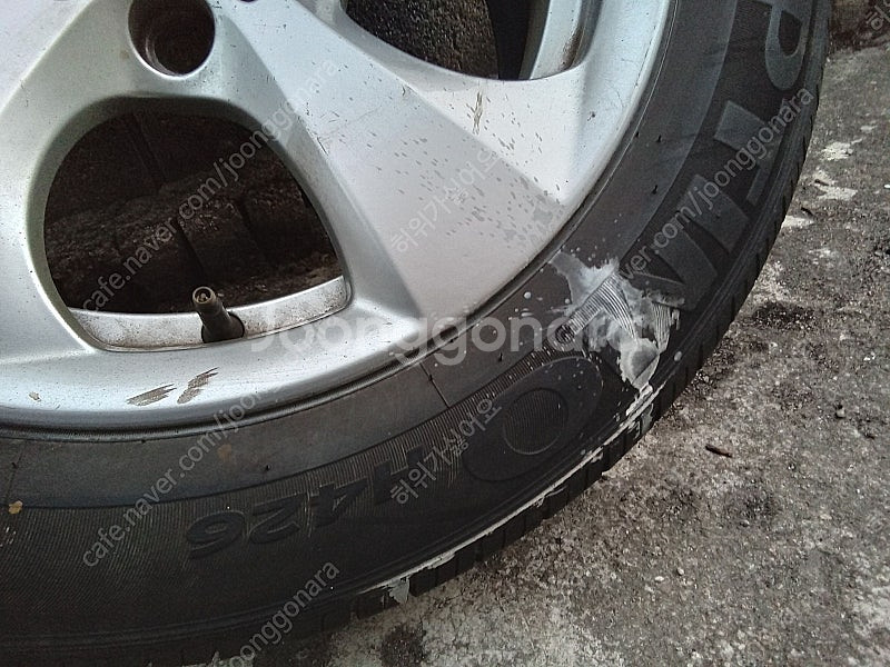 16인치휠타이어(BMW) 1개만-서울 25,000원--2