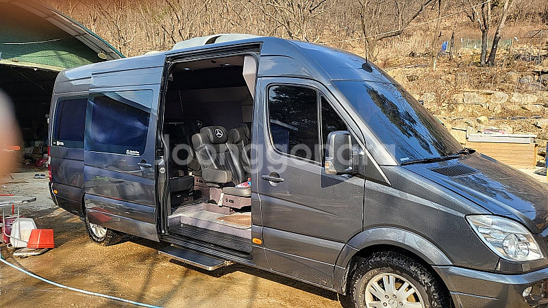 벤츠 스프린터 롱바디 캠핑카 겸 업무용 팝니다.--1