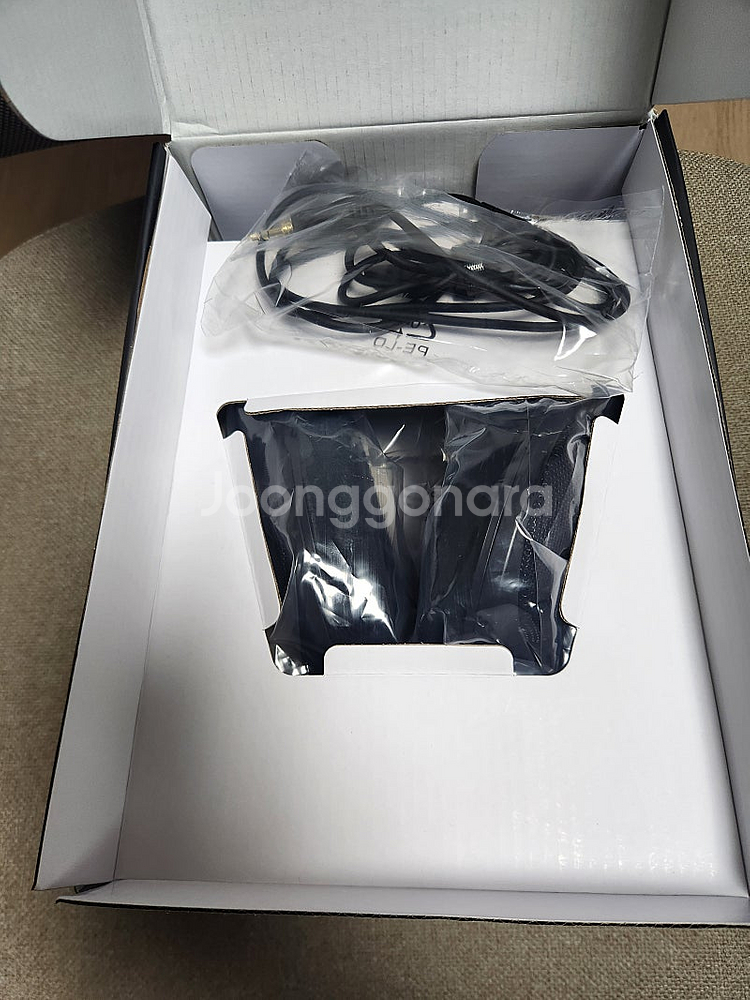 젠하이저 HD 560S 신동품--3