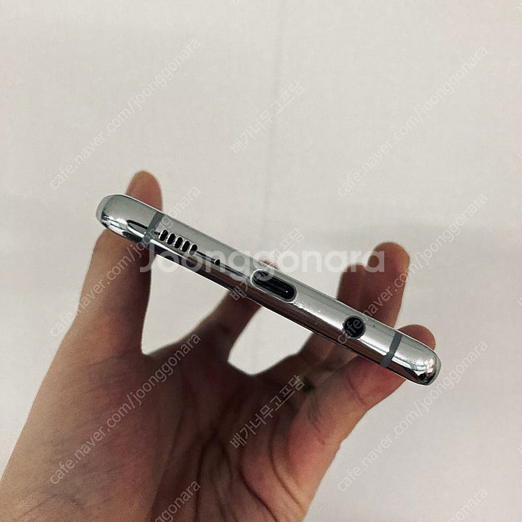 갤럭시 S10 5G 실버 256기가 액정S급! 매우깨끗...--6