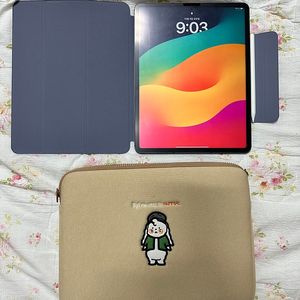 아이패드 프로 12.9. 5세대. 2테라. 와이프아+셀룰러