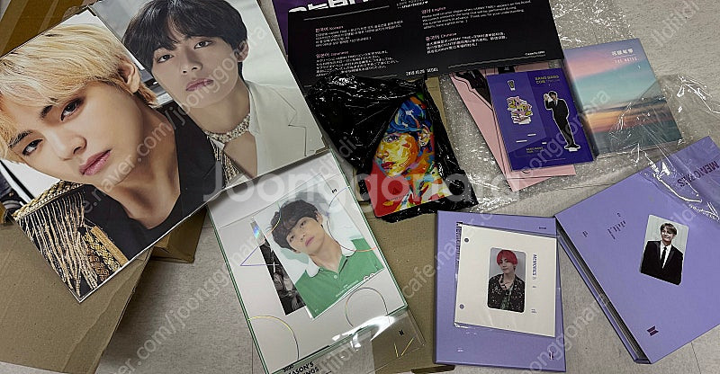 방탄 태형 시즌그리팅 메모리즈 등 일괄 판매 합니다.--3