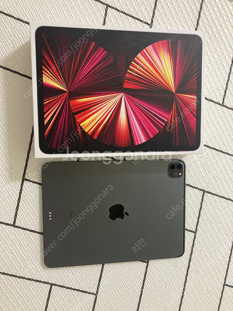 아이패드 프로 M1 3세대 1TB wifi--1