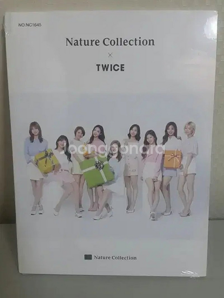 새상품 미개봉-트와이스 네이쳐 컬렉션 화보집--0