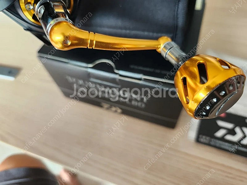 정품 다이와 18토너먼트 ISO 3000SH-LBD +...--6