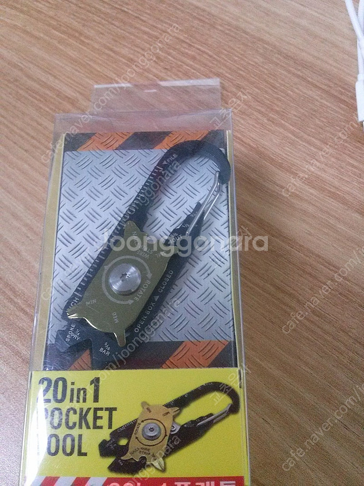 등산 캠핑낚시 아웃도어 서바이버벌 멀티툴 비너 팝니다.--5