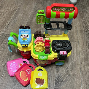 콩순이 햄버거 / 콩순이 붕어빵