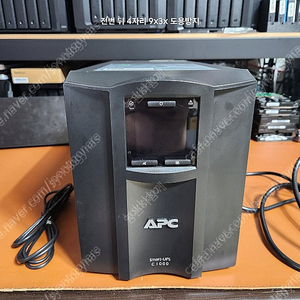 APC SMC1000IC Smart-UPS 1000VA/600W 무정전 전원 공급장치