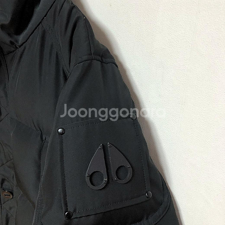 무스너클 남성 블랙 구스 패딩 100L 상태좋음--4