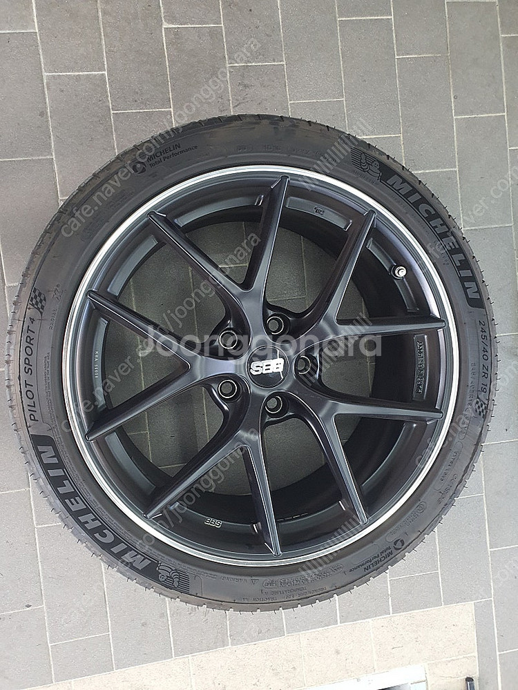 (판매합니다) 3GT 튜닝 부품 BBS CI-R 19인...--2