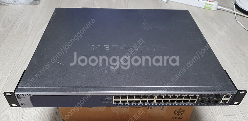 넷기어 M5300-28G3 10G + 1G 허브 / L...--0