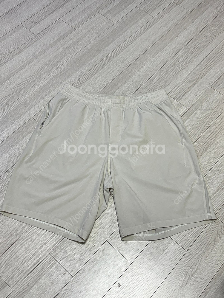 룰루레몬 페이스브레이커 9인치 라이너리스 쇼츠 L사이즈...--0