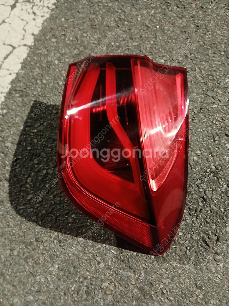 BMW 3시리즈 f30 후반기 2016-2019 후미등...--0