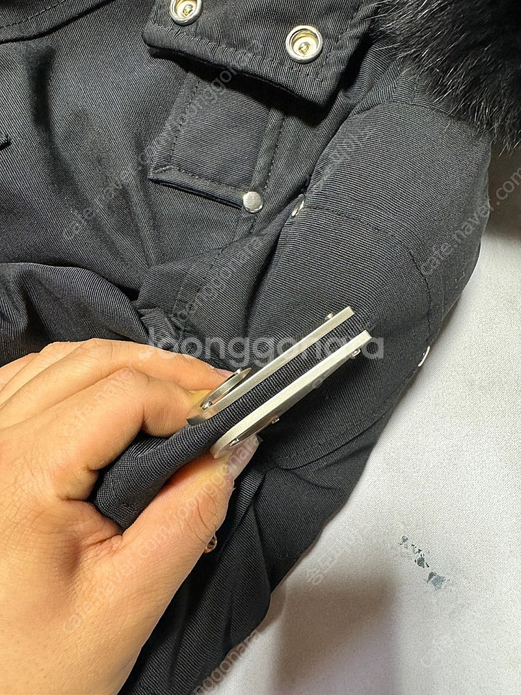무스너클 스틸링 블랙/블랙 퍼 패딩 자켓 M 매장판 판...--3