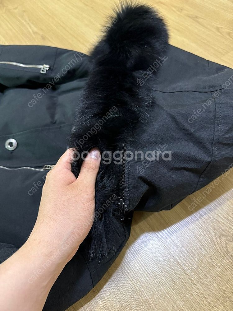 무스너클 쓰리쿼터 블랙 퍼 패딩 자켓 블랙 XL 판매합...--5