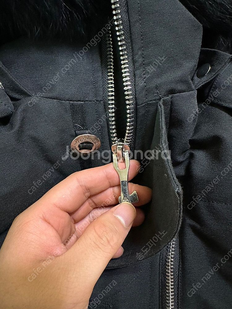 무스너클 쓰리쿼터 블랙 퍼 패딩 자켓 블랙 XL 판매합...--6