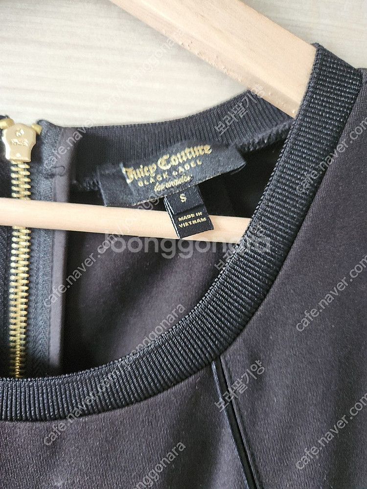 쥬시꾸뜨르 블랙원피스 S사이즈 거의새옷--2