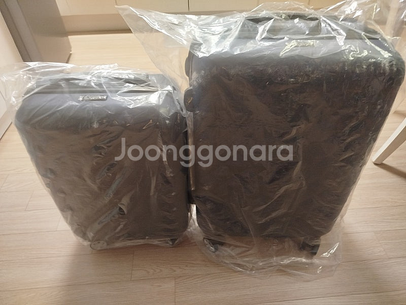 미개봉 새상품 20인치 + 24인치 소형/중형 여행용 ...--2