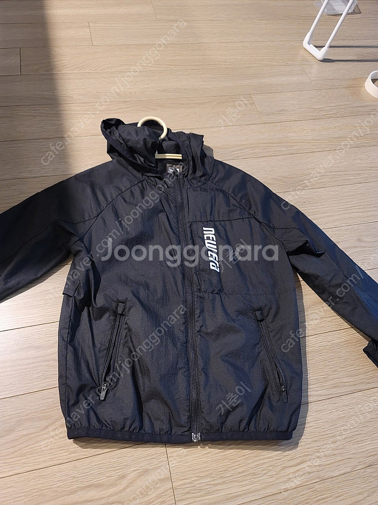 뉴에라 키즈 바람막이 120, 130 msgm 맨투맨 ...--0