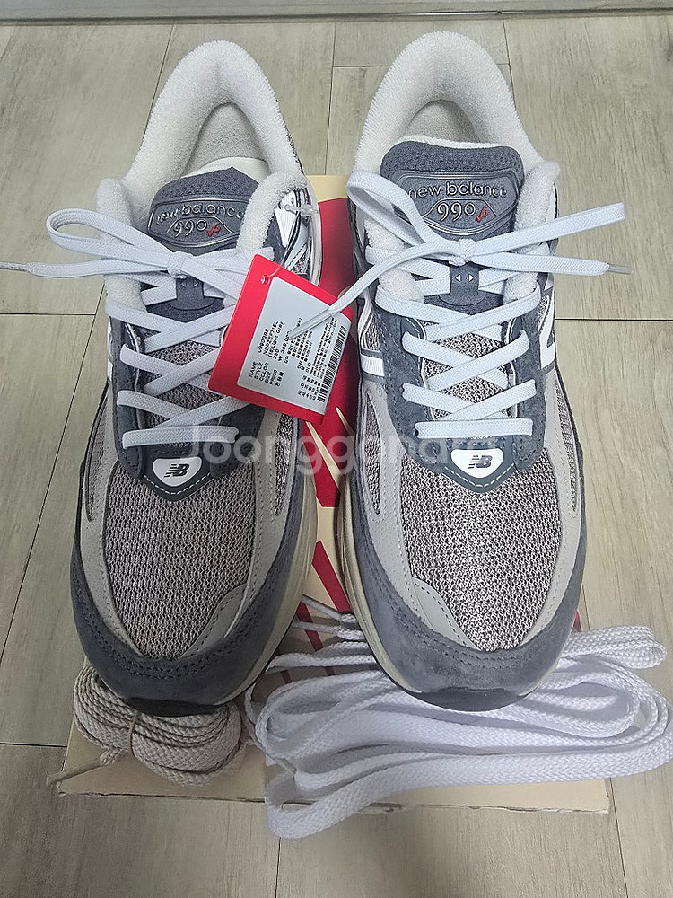 뉴발란스 U990GR6 LIGHT GRAY 250사이즈...--0
