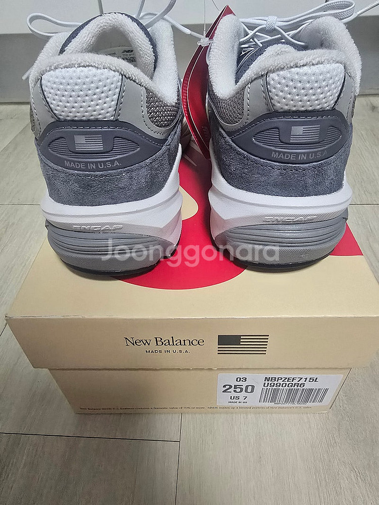 뉴발란스 U990GR6 LIGHT GRAY 250사이즈...--3