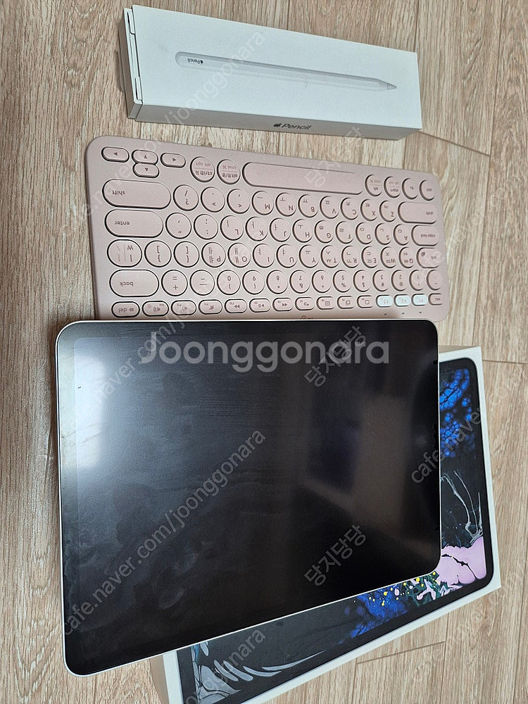 아이패듸 프로3 11인치(1세대) 64gb 와이파이 판...--1