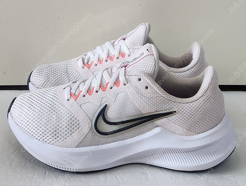 [235] 나이키 다운쉬프터11 라이트소프트핑크화이트 매쉬 다운시프터11 초경량 런닝화스니커즈단화 최저가판매--1