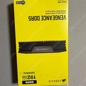 CORSAIR VENGEACE DDR5 5200MHz 192GB