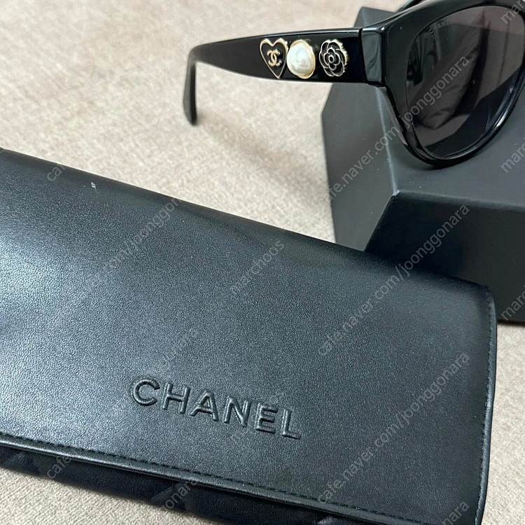 샤넬 하트 진주 선글라스 정품--4