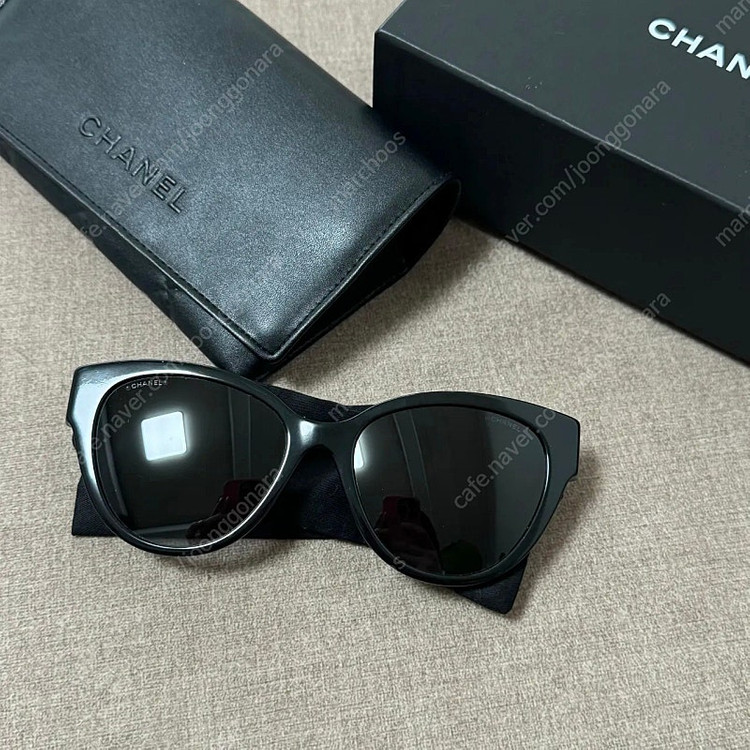 샤넬 하트 진주 선글라스 정품--6