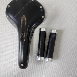 브롬톤 브룩스안장 그립 일괄판매합니다