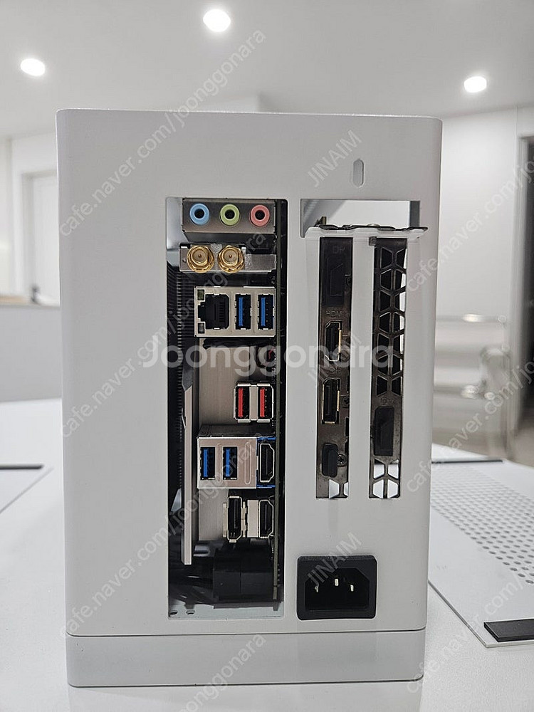RYZEN 3600+2070 SUPER 깔끔한 화이트 ...--3