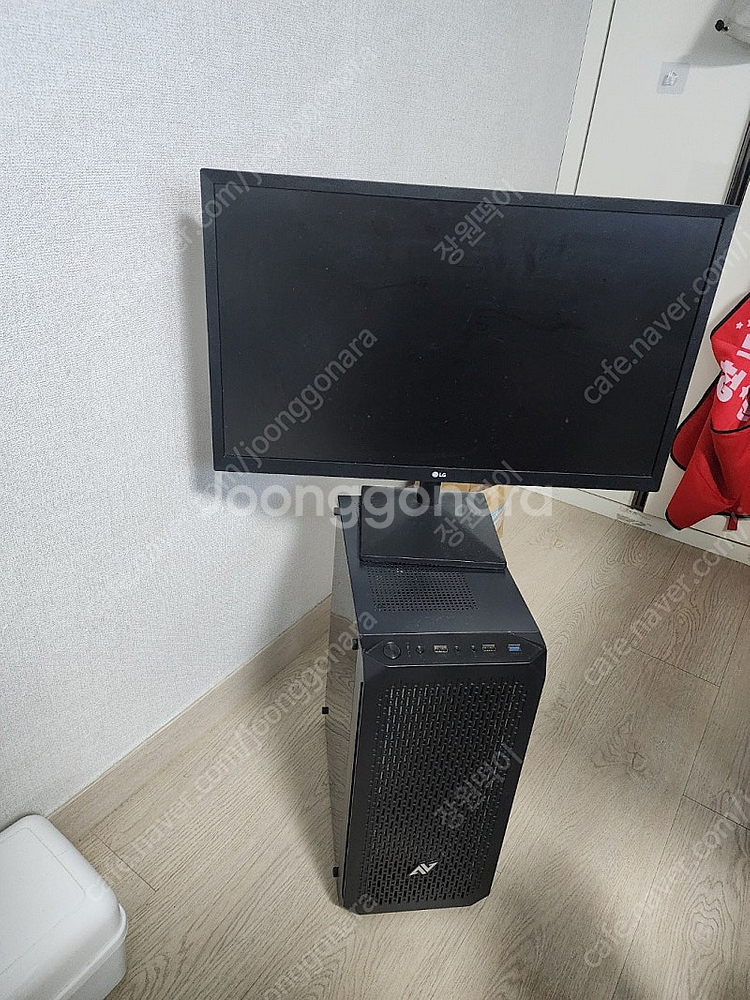 게이밍컴퓨터 풀세트 팝니다 (i5-9400f)--2